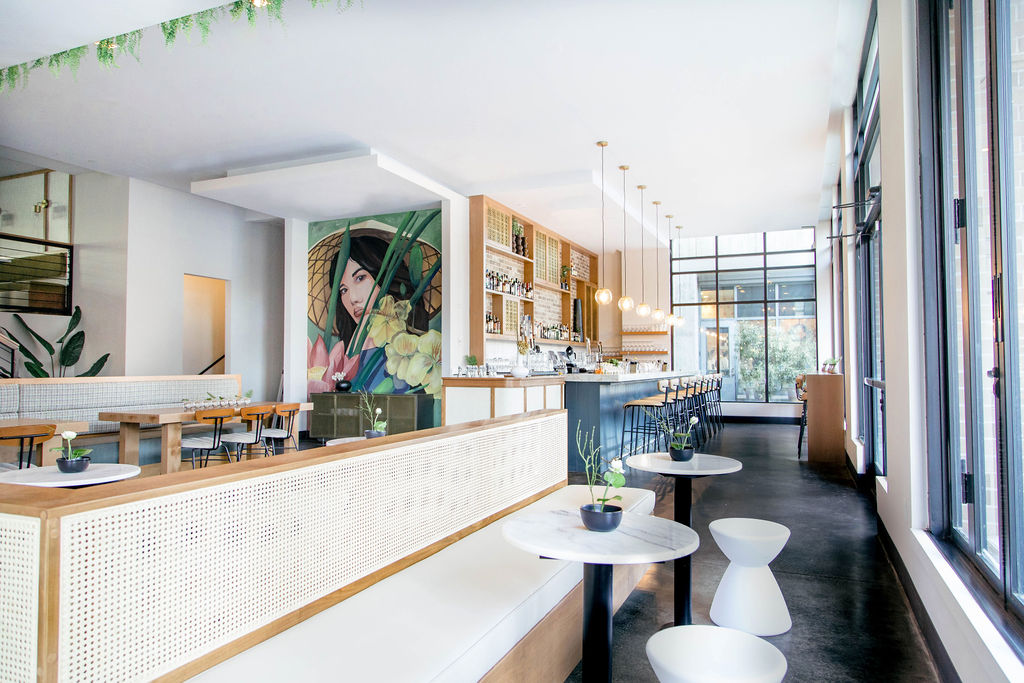 Restaurant interior 12